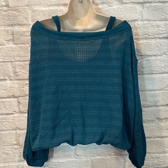 FREE PEOPLE • Teal Off-Shoulder Sistine Hacci Sweater Cold-Shoulder Top - Picture 6 of 9